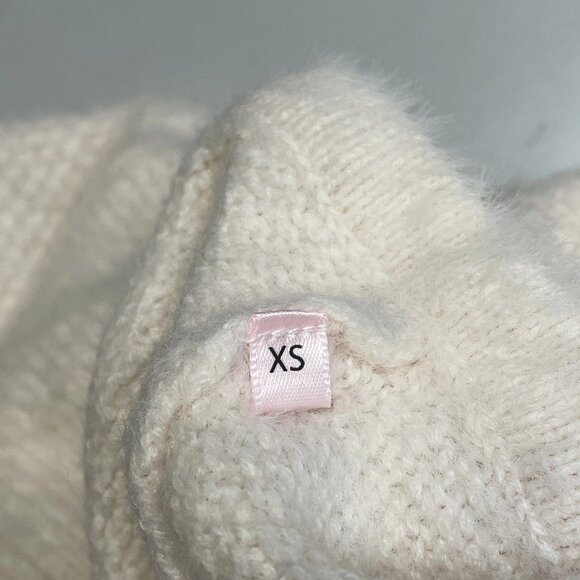 NEW SELKIE Women’s High Waisted Fuzzy Shorts Light Pale Pink Size XS - Picture 6 of 9